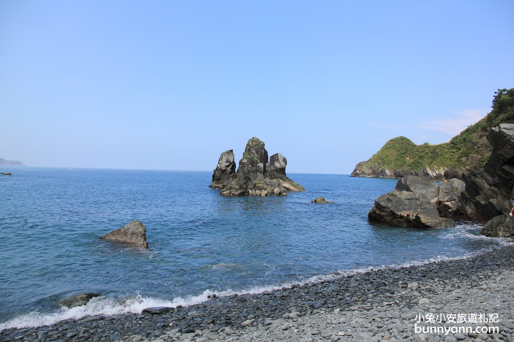 粉鳥林漁港(東澳漁港)，美拍台版下龍灣，粉鳥林一日遊這樣安排。