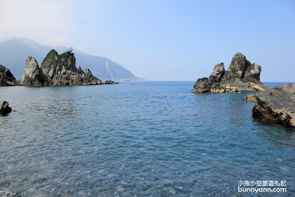 宜蘭秘境》粉鳥林漁港(東澳漁港)，美拍台版下龍灣，粉鳥林一日遊這樣安排。