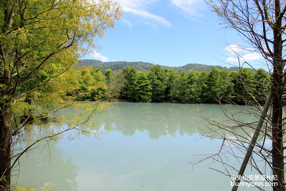 花蓮雲山水夢幻湖，暢遊跳石步道與蒂芬妮藍湖景，交通、環境全攻略。