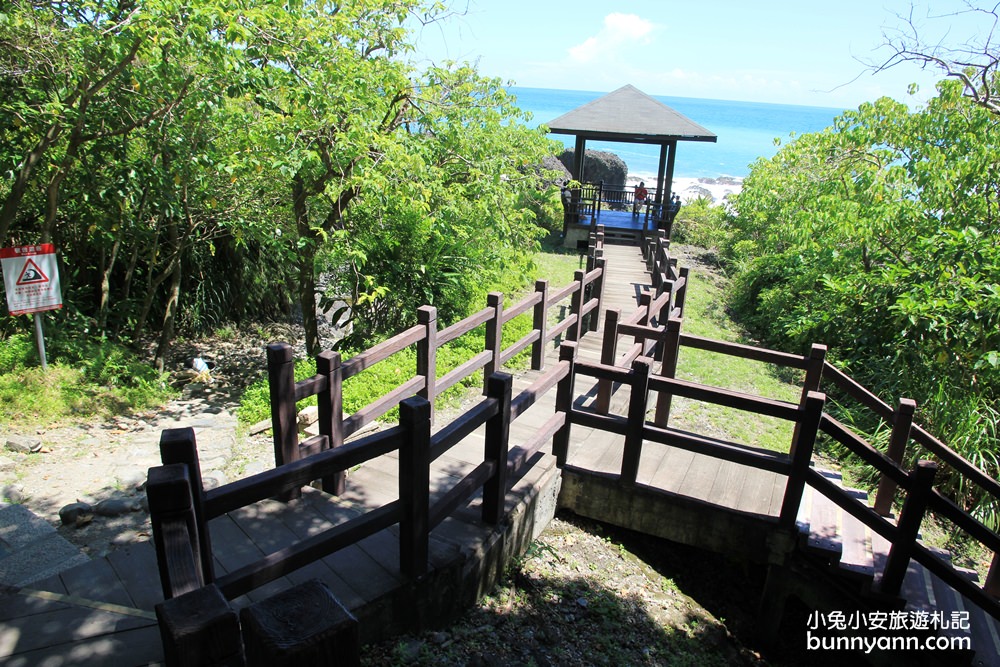 花蓮新景點》花蓮石門海秘境麻糬洞，電影沉默取景場景，賞東海岸唯美海景~