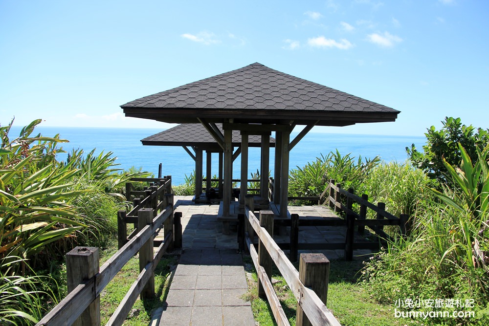 花蓮【大石鼻山步道】最美的靠海龜庵山步道，看海視野非常好。