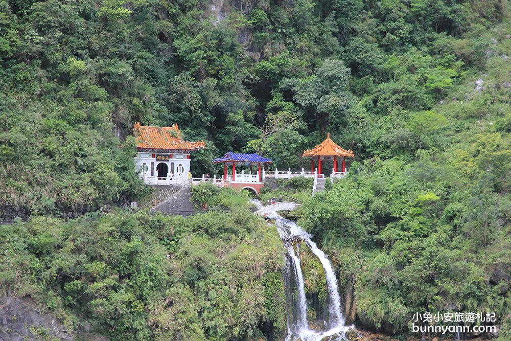 花蓮中橫絕美景點太魯閣燕子口步道，鬼斧神工大峽谷景色!!