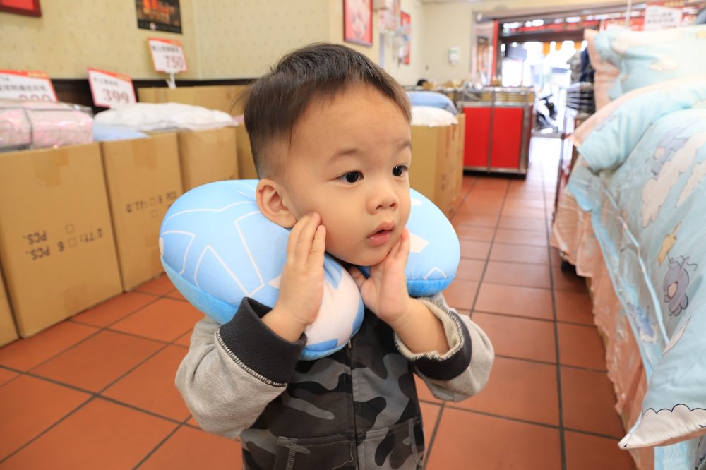 新北寢具夏季特賣》樹林多利寶寢具特賣會，飯店級枕頭買一送一、超柔涼被兩件990元，多款床包便宜下殺折扣中！