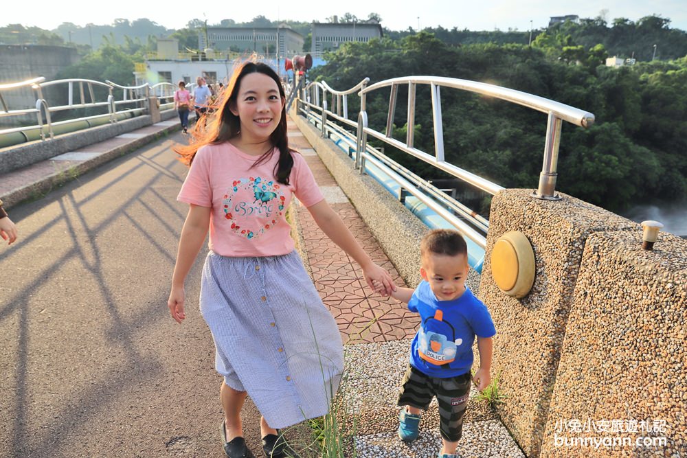 桃園景點》2019桃園石門水庫熱氣球嘉年華，小小兵、大章魚熱氣球超可愛！