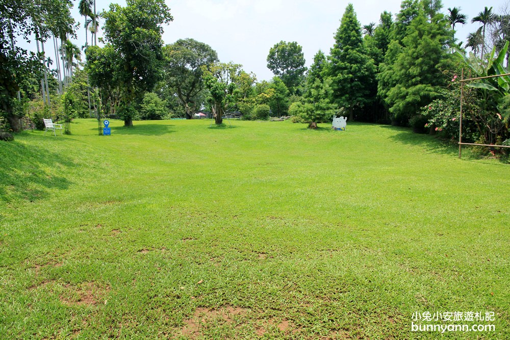 嘉義景點》幸福山丘happyhill，小山丘上的貨櫃屋，藍天下眺望嘉義美景