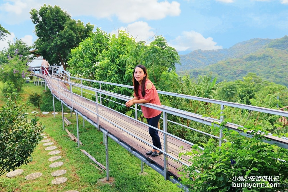 台東海景推薦》星龍花園咖啡，無死角美麗海景，坐落山頂秘境花園