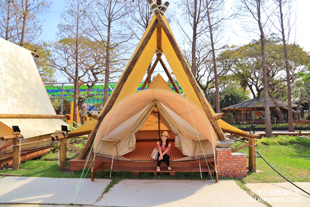 高雄景點》旅人野餐秘密基地！全新長頸鹿沙坑溜滑梯與動物親子園，隱藏在城市裡的後花園～