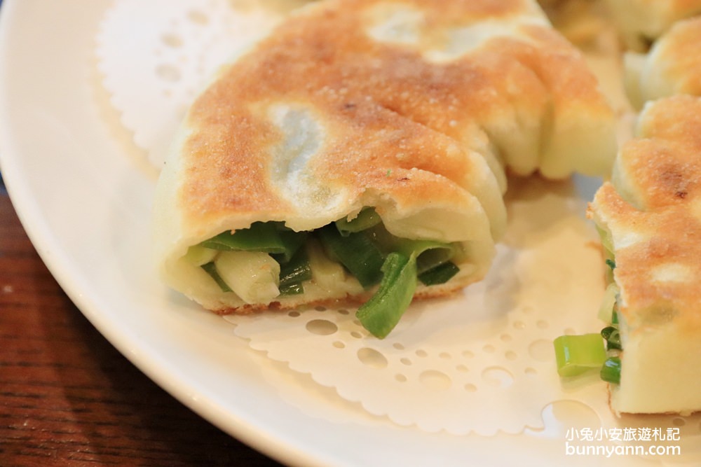 台北食錄》江南風點水樓！內行人推薦小籠包，新主打黑蒜特餐，一起滿滿元氣～