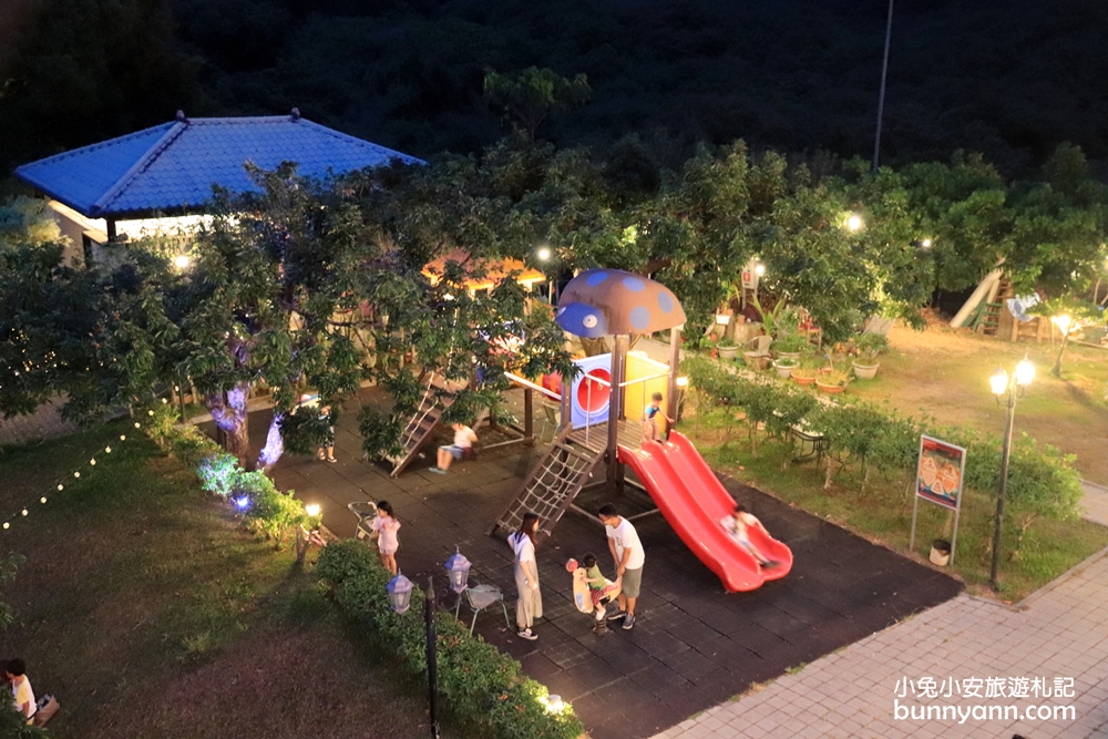 彰化景點》月亮太美！彰化銀河鐵道望景餐廳，浪漫星空帳篷、親子溜滑梯，百萬夜景餐廳～