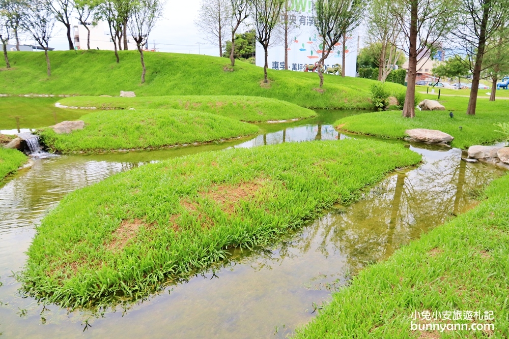 台中新景點》期間限定!南屯區浮島森林夢幻登場，都市裡的水中天堂島嶼~