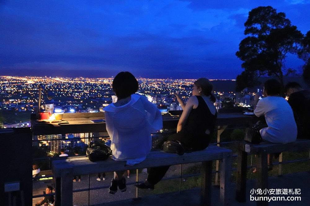 全台》夜間限定！全台8間夜景餐廳，百萬城市夜景陪你喝咖啡，約會守則必登記！