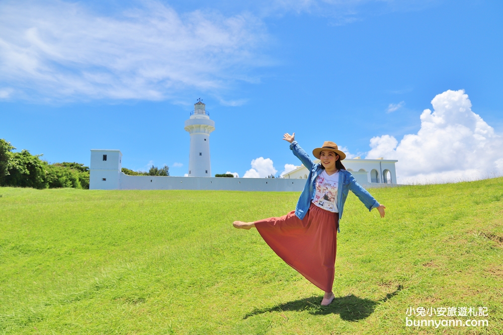 屏東景點》國境之南!墾丁鵝鑾鼻公園台灣最南端燈塔，浪漫白色燈塔，療癒看海視野~