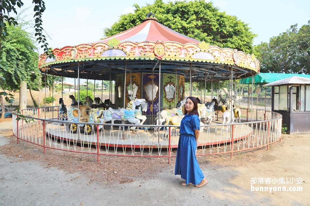 台中》IG最夯！廢棄失樂園石頭公園，公園靈異傳說，勇闖廢棄摩天輪、太空列車探險去！