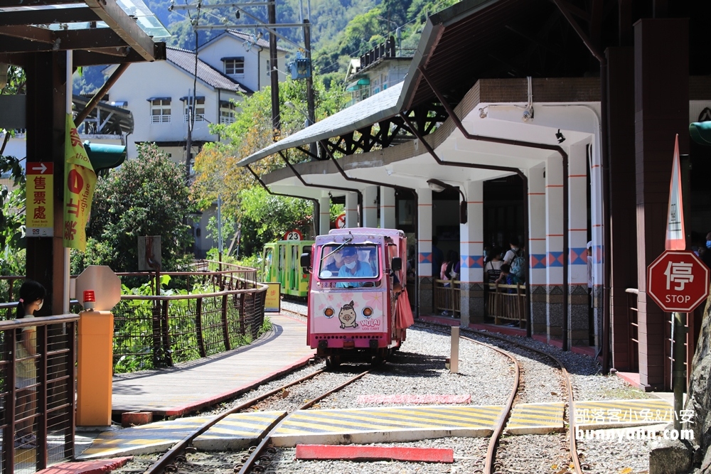 2024新北烏來景點一日遊，來去烏來老街吃美食搭台車賞瀑布