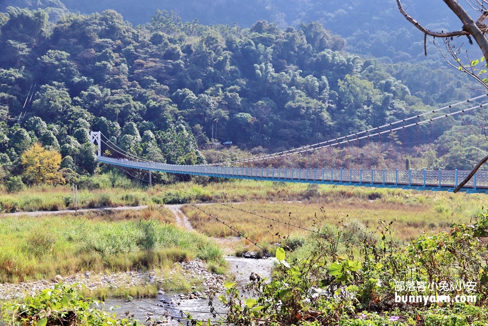 大甲溪發電廠白冷冰棒，順遊白鹿吊橋與白冷肉包好吃。