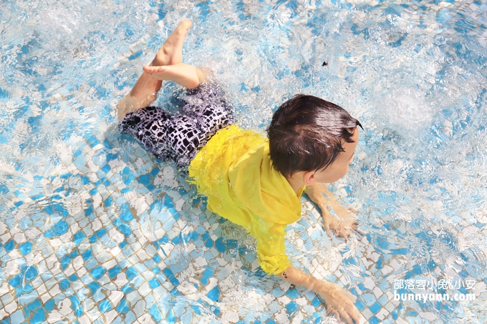 【台中】谷關溫泉公園，無料戶外溫泉美人足湯，泡完皮膚滑溜溜