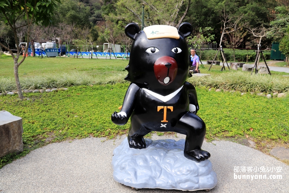 【台中】谷關溫泉公園，無料戶外溫泉美人足湯，泡完皮膚滑溜溜