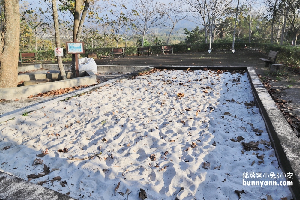 苗栗》免費景點！苗栗客家大院桃太郎村，赤鬼霸道、好拍日式街景、還有免費奉茶可以喝，IG必收藏