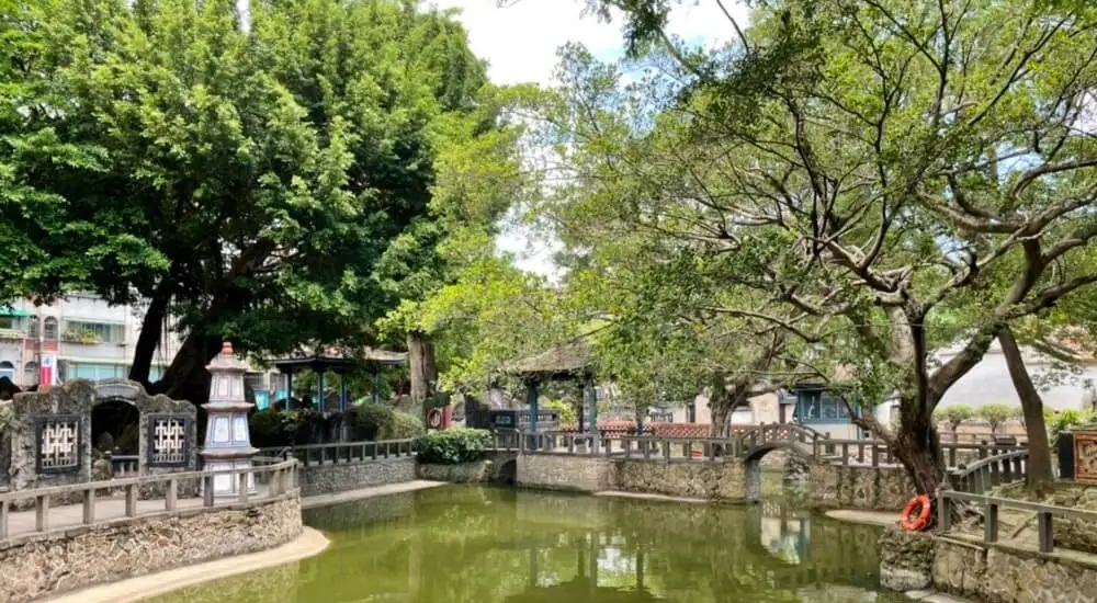 板橋【林家花園】林本源園邸水榭樓閣，穿越時空最完整的園林建築 @小兔小安*旅遊札記