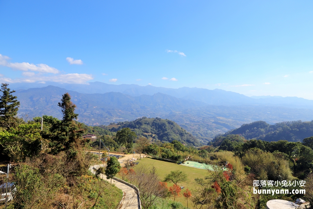 苗栗大湖【鍾鼎山林】雲海景觀咖啡廳・老薑蒸足浴值得來訪