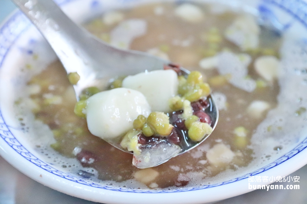 雲林美食》北港廟邊假魚肚，銅板價北港圓仔湯，食尚玩家也愛吃一波