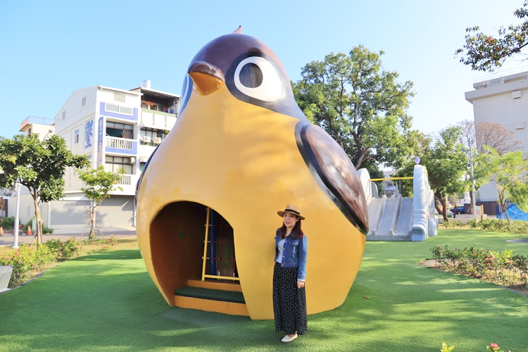 屏東勝利動物溜滑梯公園，可愛動物造型溜滑梯隨你玩