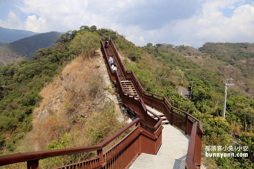 高雄茂林多納高吊橋，必訪小長城木棧步道欣賞河谷風貌