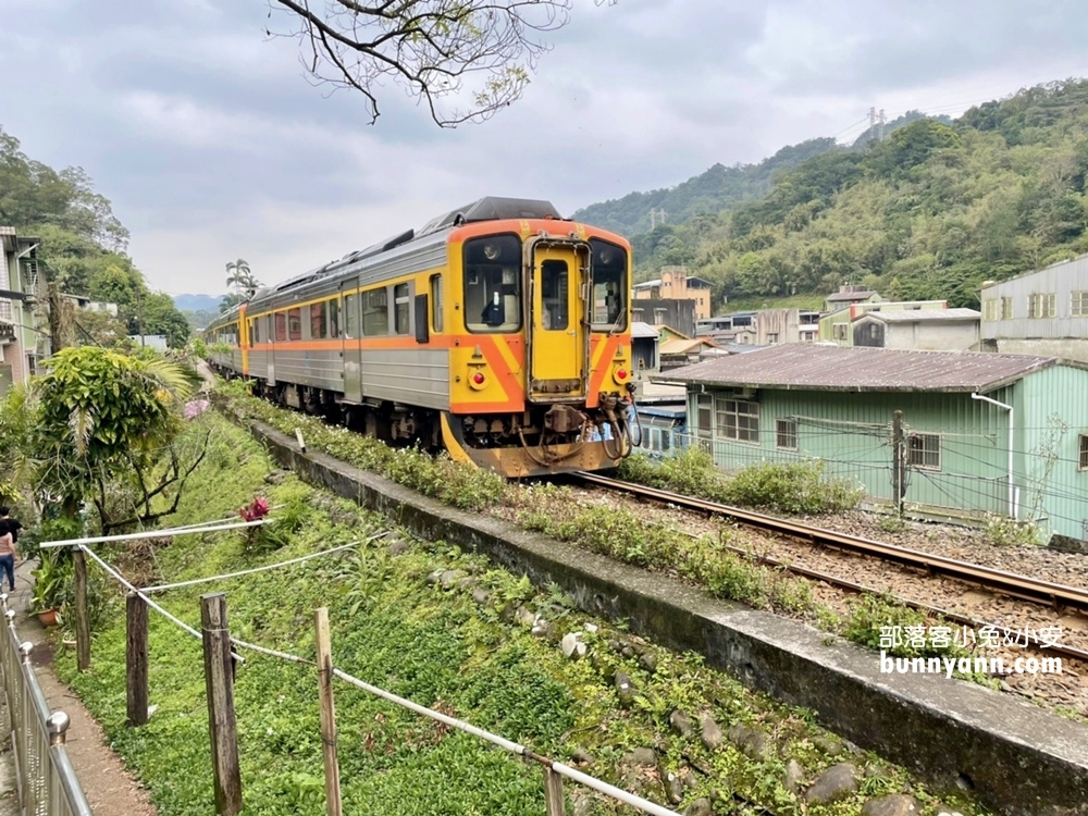 2024新北平溪鐵路一日遊，平溪景點、十分瀑布、老街美食一次打包。