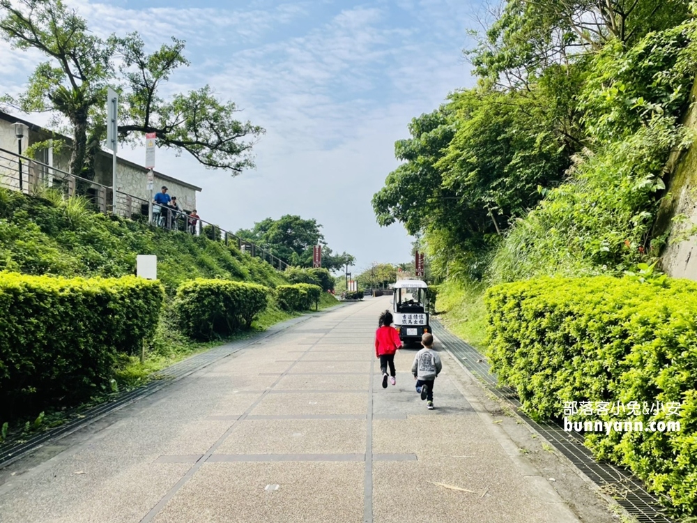 2023福隆【舊草嶺隧道】最詳細介紹，租腳踏車來一日遊!!