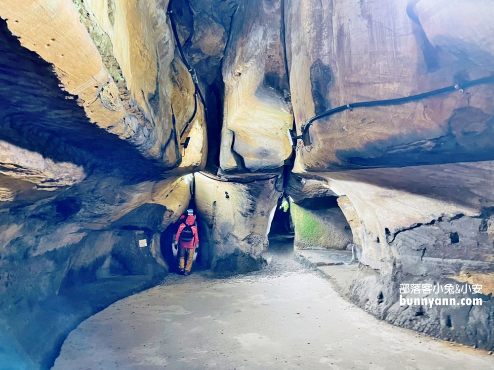 基隆佛手洞，超神祕私房景點仙洞巖，台版土耳其地下城探險!!