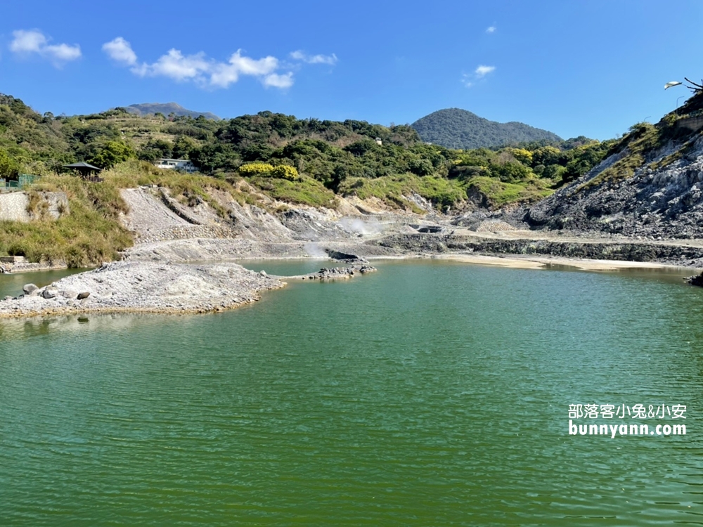 台北》地獄谷！北投硫磺谷半日遊散策，免費溫泉足湯，地獄谷登山步道好特別