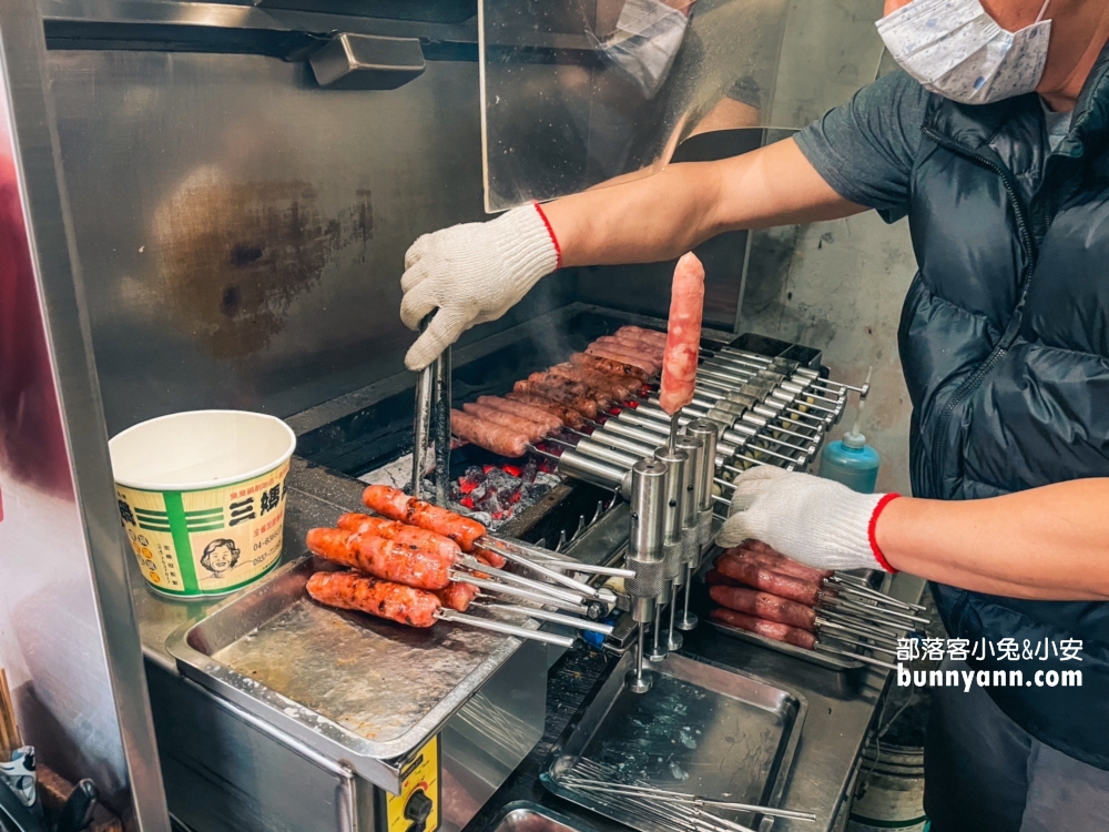 2.玉田烤香腸，礁溪銅板美食烤香腸街邊店