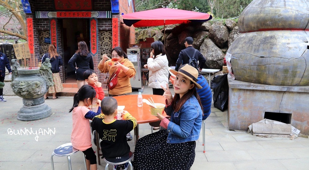 雲林泡麵九芎公，石壁九芎公廟泡麵隨你吃 @小兔小安*旅遊札記