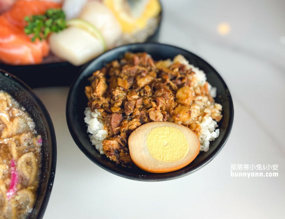 雲林美食【彭家飯湯】不僅有古早味海鮮飯湯還可吃到超頂生魚片。