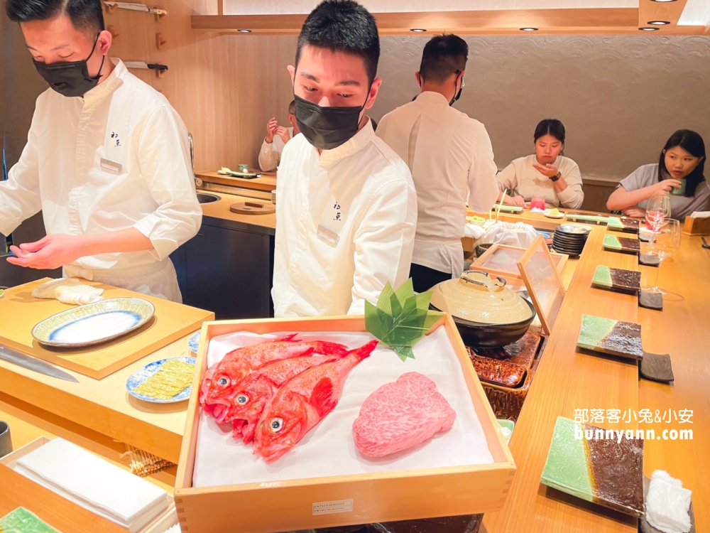 大安區美食推薦》初魚鮨泰順店，超頂級日式無菜單料理，廚師顏值高訂位超滿