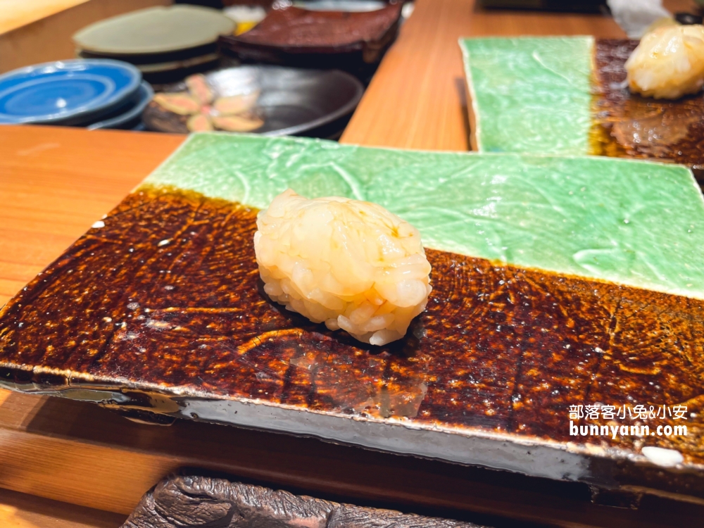 大安區美食推薦》初魚鮨泰順店，超頂級日式無菜單料理，廚師顏值高訂位超滿