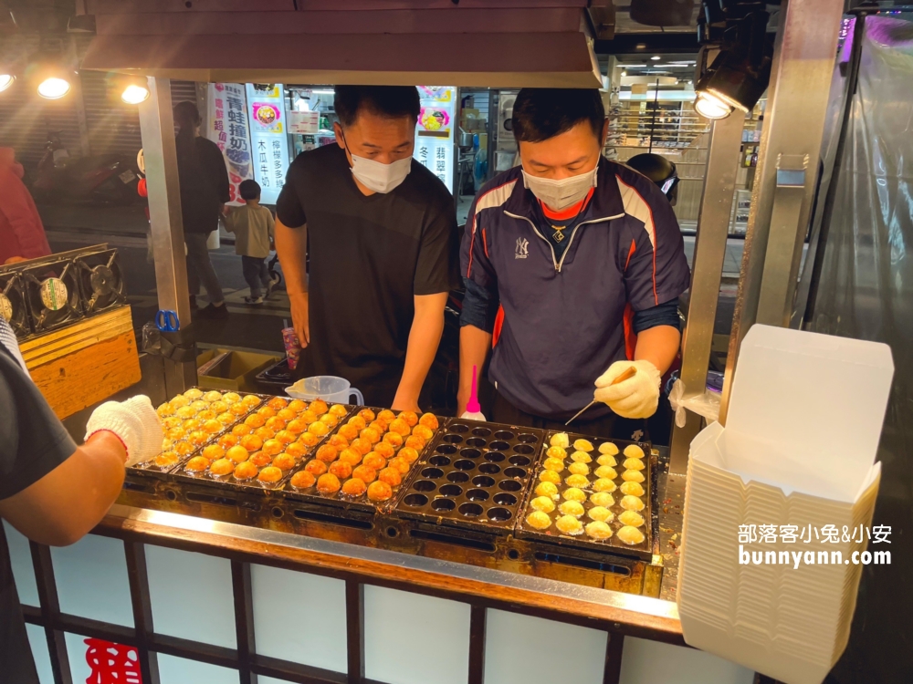 桃園「中壢夜市」大口吃遍新明夜市美食，環境、推薦、停車全攻略。