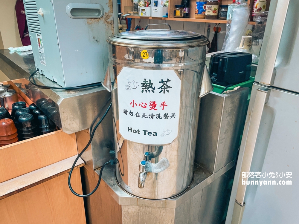 民生社區美食推薦！香港大排檔，躲在巷子內的老字號港式餐廳