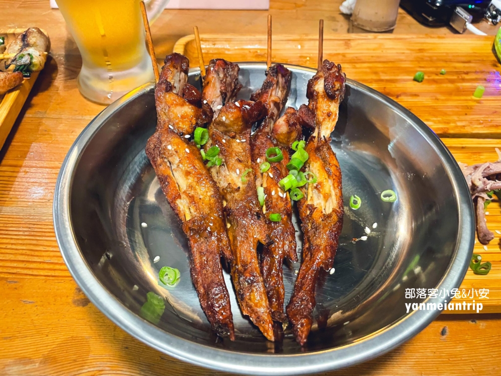 【路邊烤肉蘭礁店】居酒屋風格烤肉攤，大口吃肉加喝酒來這！