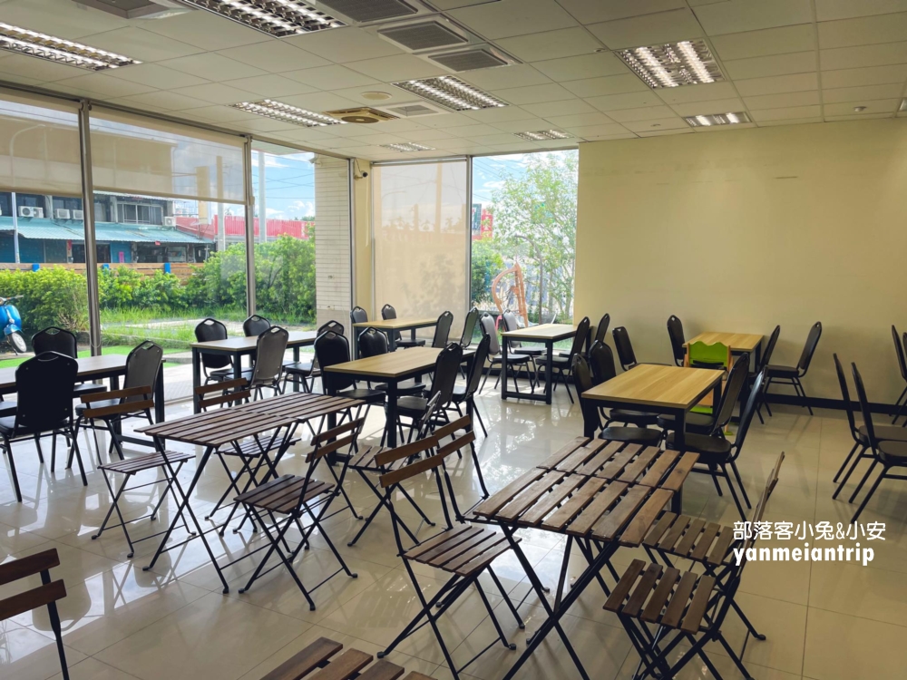 嘉義中埔【萌寵村親子樂園】暢遊十幾種無動力設施，餵動物真有趣