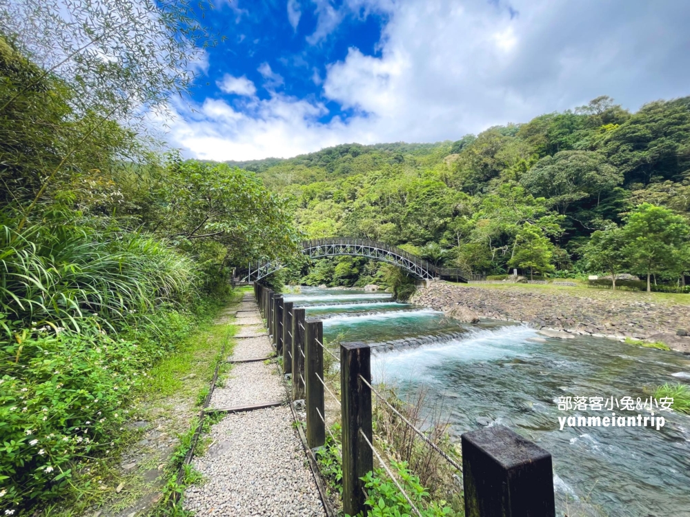 新北【烏來蝴蝶公園】來回不用一小時輕鬆抵達終點跨溪圓拱橋