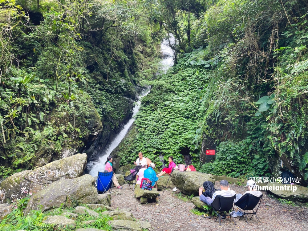 烏來【信賢步道】深山裡的舒適好走瀑布景觀森林步道