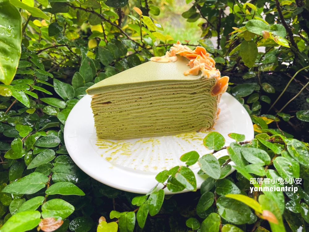 宜蘭甜點【食聚咖啡】菜單推薦抹茶千層蛋糕，好吃到舌頭融化