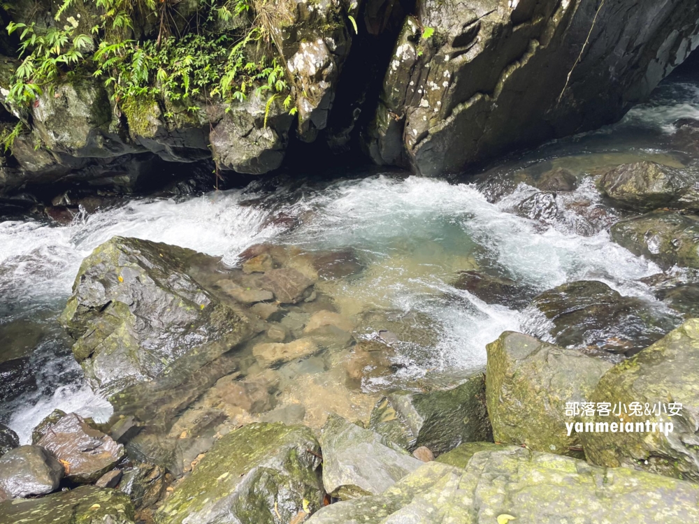 烏來【信賢步道】深山裡的舒適好走瀑布景觀森林步道