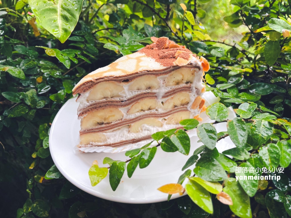 宜蘭甜點【食聚咖啡】菜單推薦抹茶千層蛋糕，好吃到舌頭融化