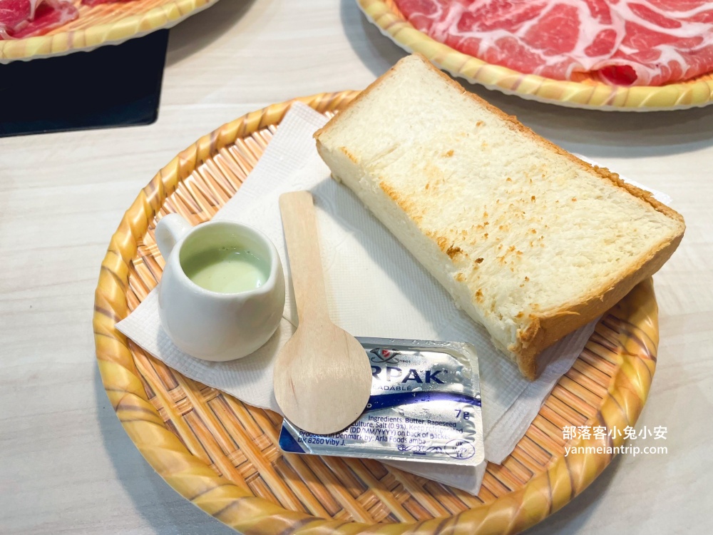 桃園【鍋泰暖桃園中壢店】泰式南洋鍋物，近30種食材自助吧無限吃到飽！