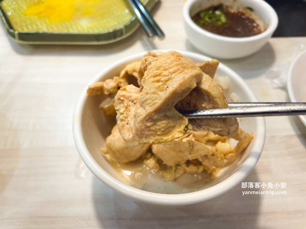 桃園【鍋泰暖桃園中壢店】泰式南洋鍋物，近30種食材自助吧無限吃到飽！