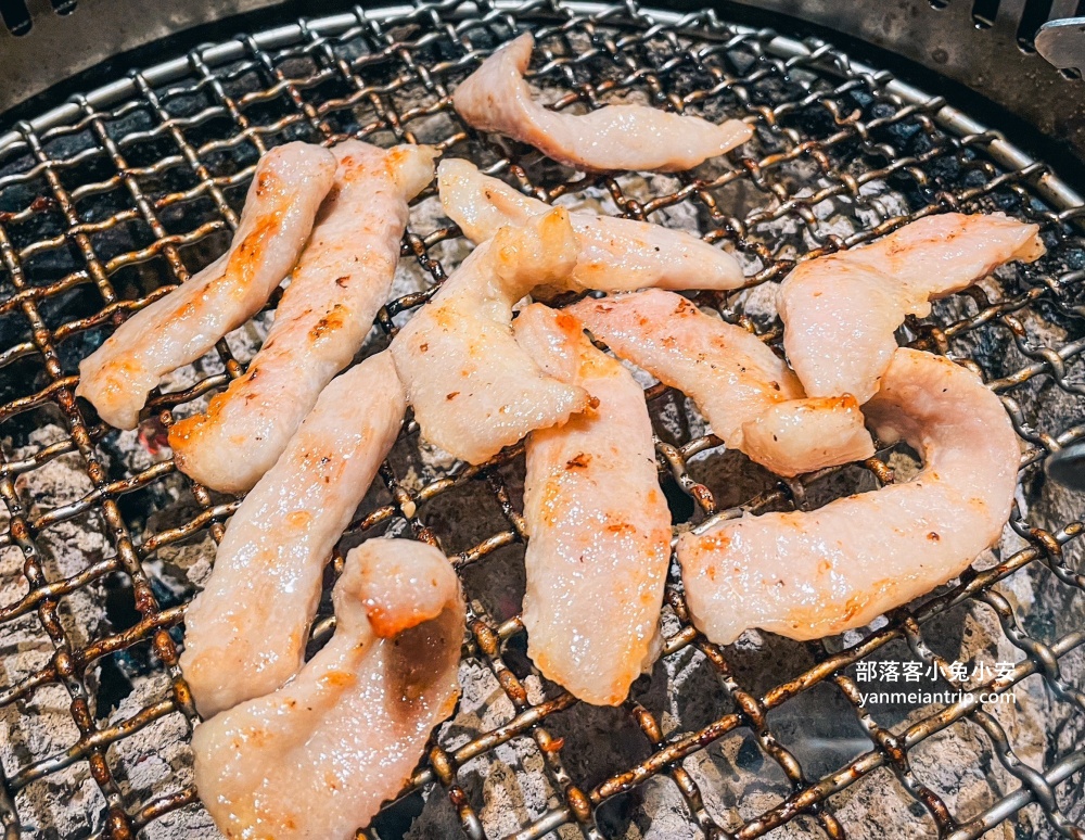 中壢燒肉【三柒燒き肉專門店】有等比高孫悟空的高CP值燒烤吃到飽餐廳!!