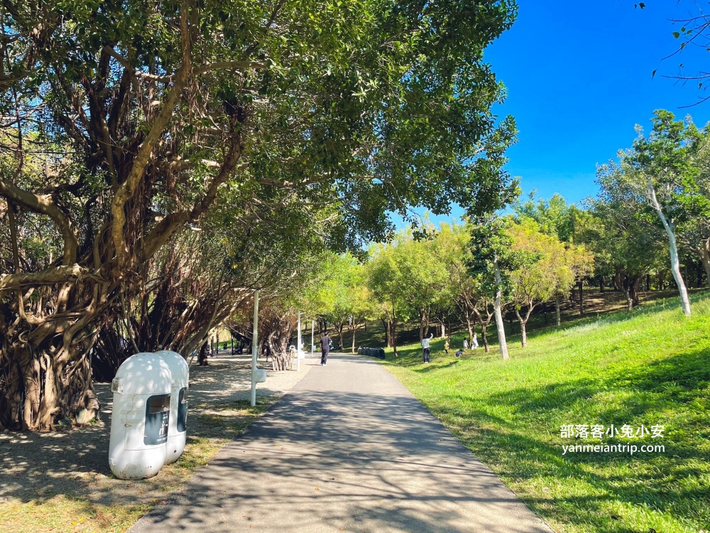 中央公園飛行美樂地，人山人海的親子公園，谷歌評論卻負評頗多的！