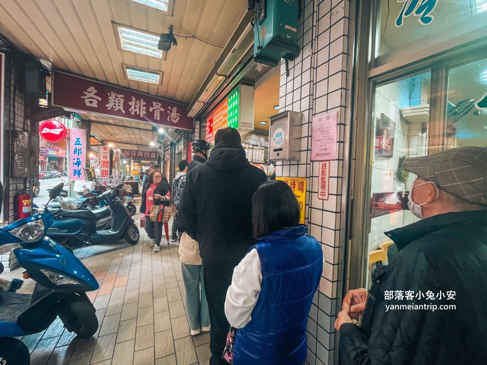 2025【小文肉羹魯肉飯】基隆日賣百碗的滷肉飯，都知道來這是點便當才懂吃